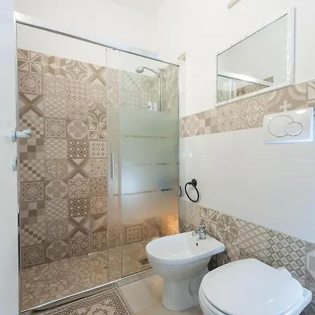 Lägenhet Alle Porte Del Barocco House Lecce