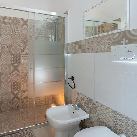 Alle Porte Del Barocco House Lägenhet Lecce